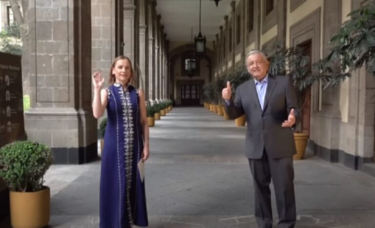 López Obrador niega posible divorcio con Beatriz Gutiérrez Müller  .