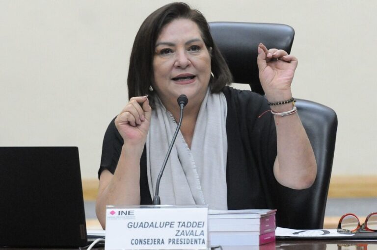 Taddei del INE advierte a Xóchitl .