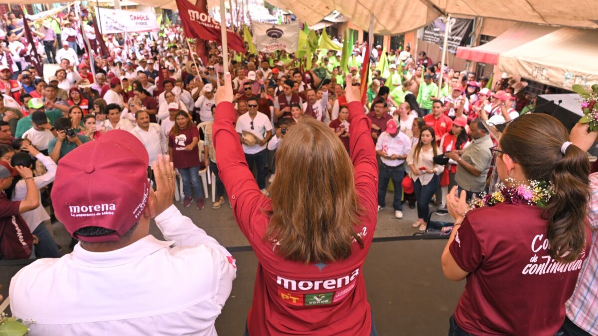 ¡ROCÍO AGUANTA EL PUEBLO TE LEVANTA! ¡NO ESTÁS SOLA! RESPALDA APAZAPAN A ROCÍO NAHLE