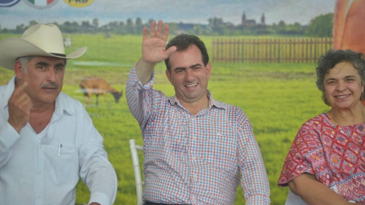 Anuncia Pepe Yunes rescate de la ganadería en Veracruz