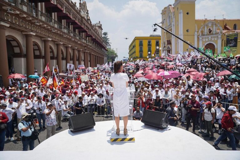 Vamos a traer el primer tren que llegó a Veracruz, promete Claudia Sheinbaum