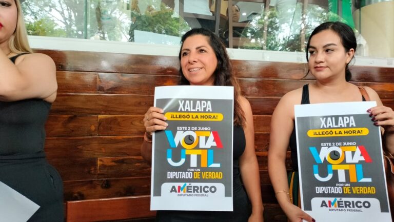 Candidata de MC a la diputación local del distrito 10 declinó a su candidatura en favor de Pepe Yunes y Américo Zuñiga