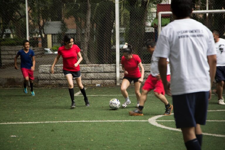 Exigen a Fiscalía acelerar investigaciones por acoso sexual presentadas por mujeres futbolistas