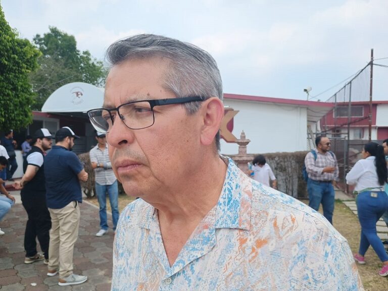 Evangélicos exigen a AMLO que saque las manos del proceso y que se retire a su rancho.