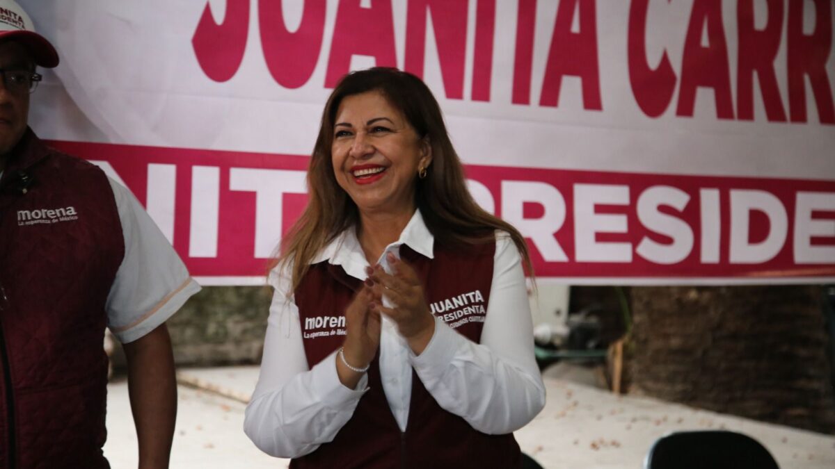 Juanita Carrillo llama a rescatar al municipio de Cuautitlán del abandono.