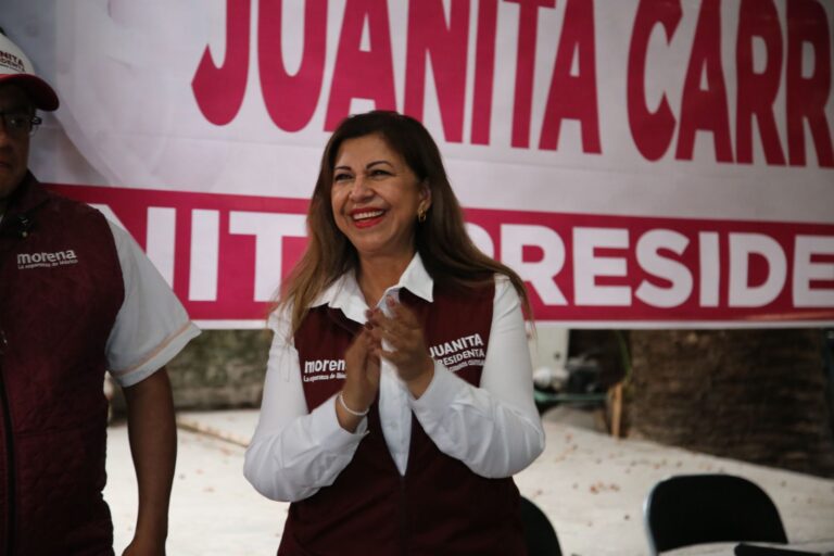 Juanita Carrillo llama a rescatar al municipio de Cuautitlán del abandono.