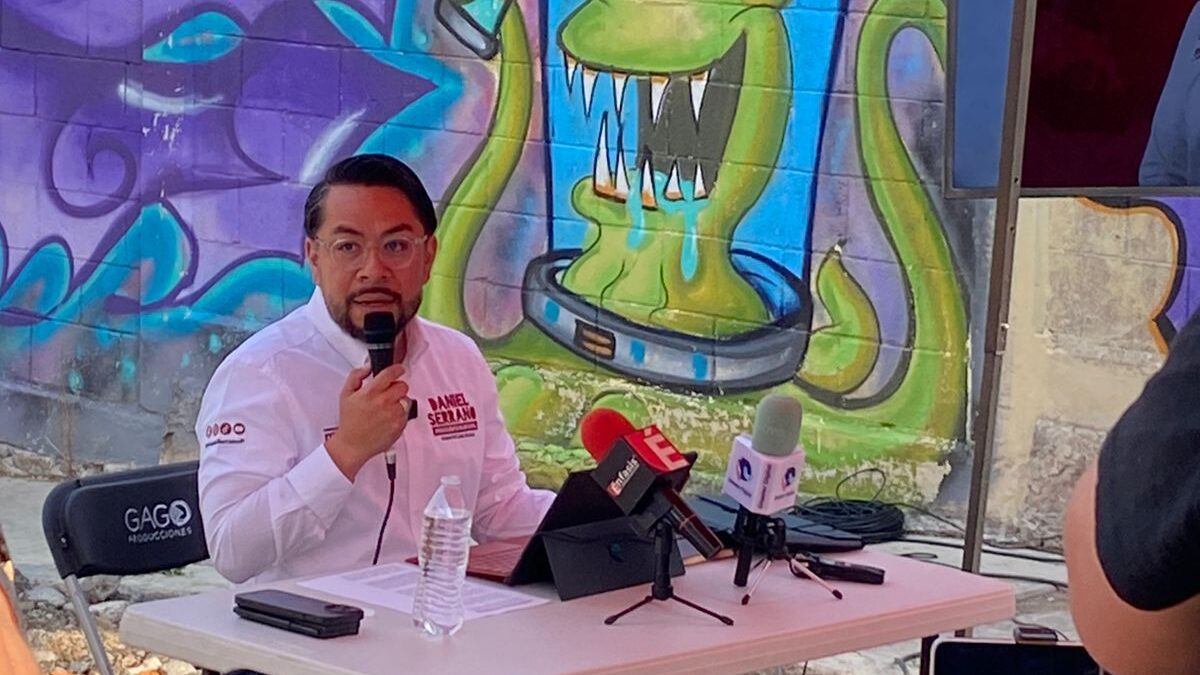 Mil 962 millones de pesos a Izcalli, para acabar con calles rotas, oscuras, sin agua, drenaje, ofrece Daniel Serrano*