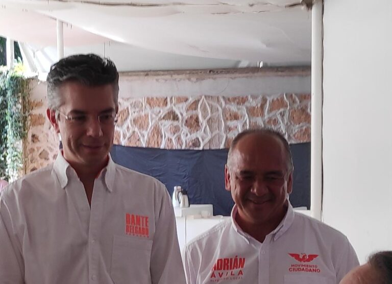 Dante Delgado confirma reunión con el regidor del PVEM Daniel Fernández Carreón .