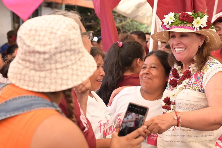 Felicita Rocío Nahle a Docentes veracruzanos.
