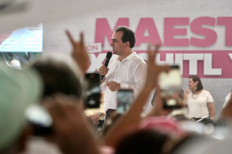 Pepe Yunes, Xóchitl Gálvez y magisterio,se declaran en alianza para recuperar Veracruz.