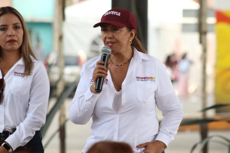 Juanita Carrillo construirá primer hospital público para lomitos en Cuautitlán .