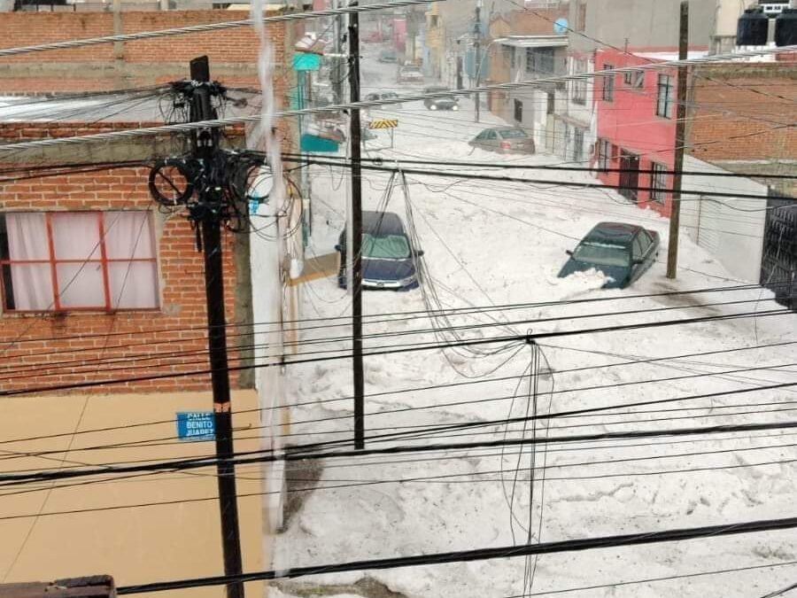 Reportan Granizada atípica en la Ciudad de Puebla.