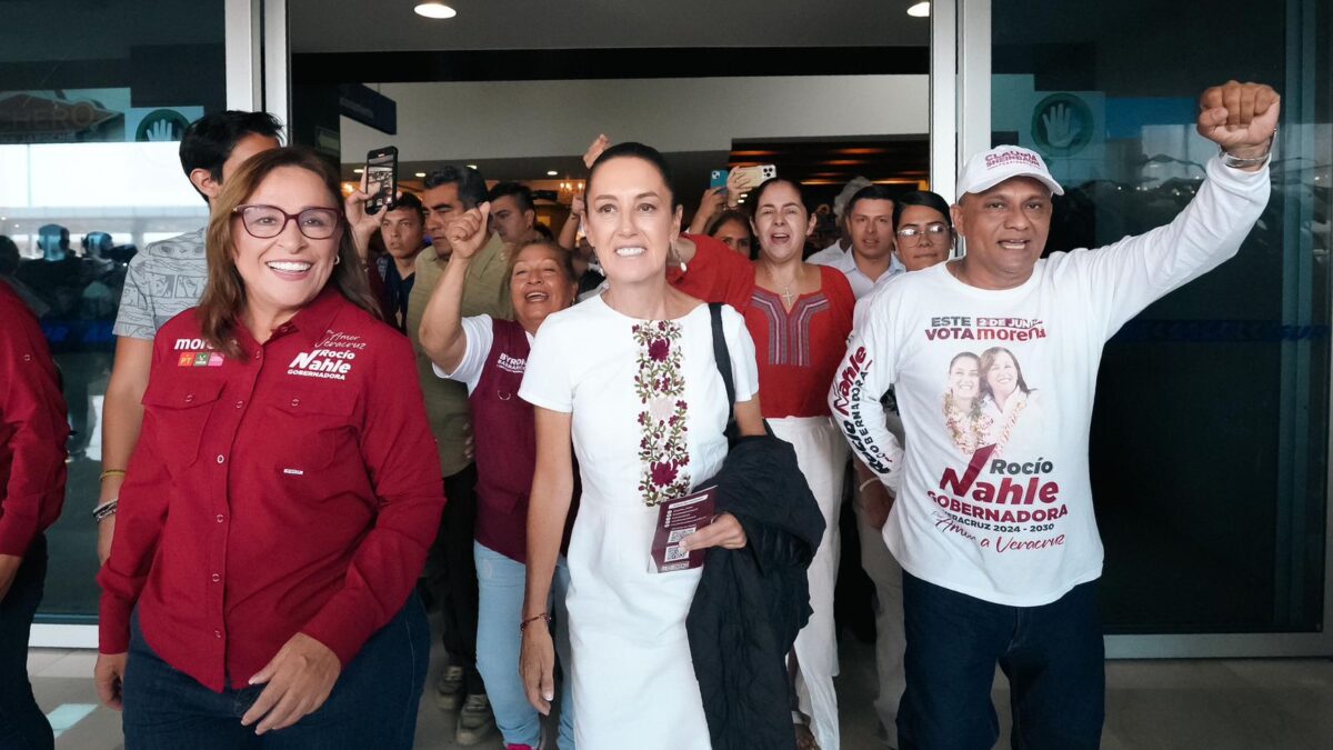 AL GRITO DE ¡PRESIDENTA! VERACRUZ LE DA LA BIENVENIDA A CLAUDIA SHEINBAUM EN SU ÚLTIMO FIN DE SEMANA DE CAMPAÑA.