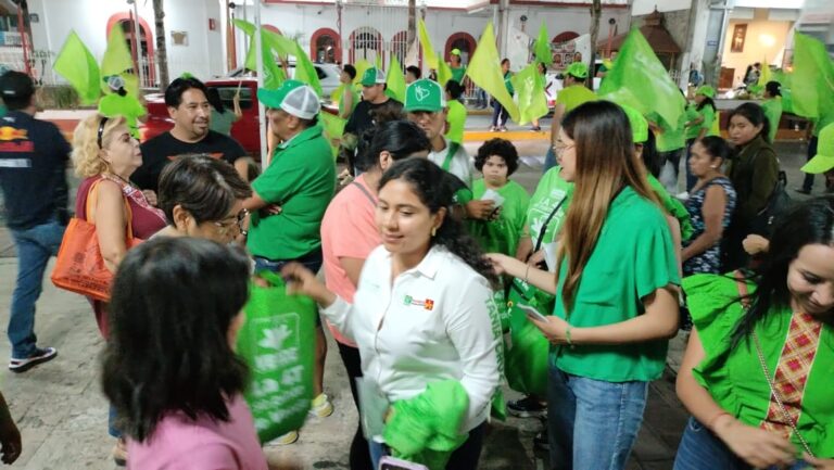 REFRENDA TANIA CRUZ SU COMPROMISO CON EL DISTRITO XXI.