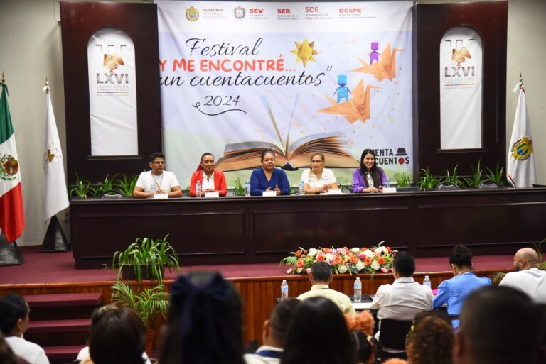 Atestigua Diputada fase del festival de cuentacuentos.