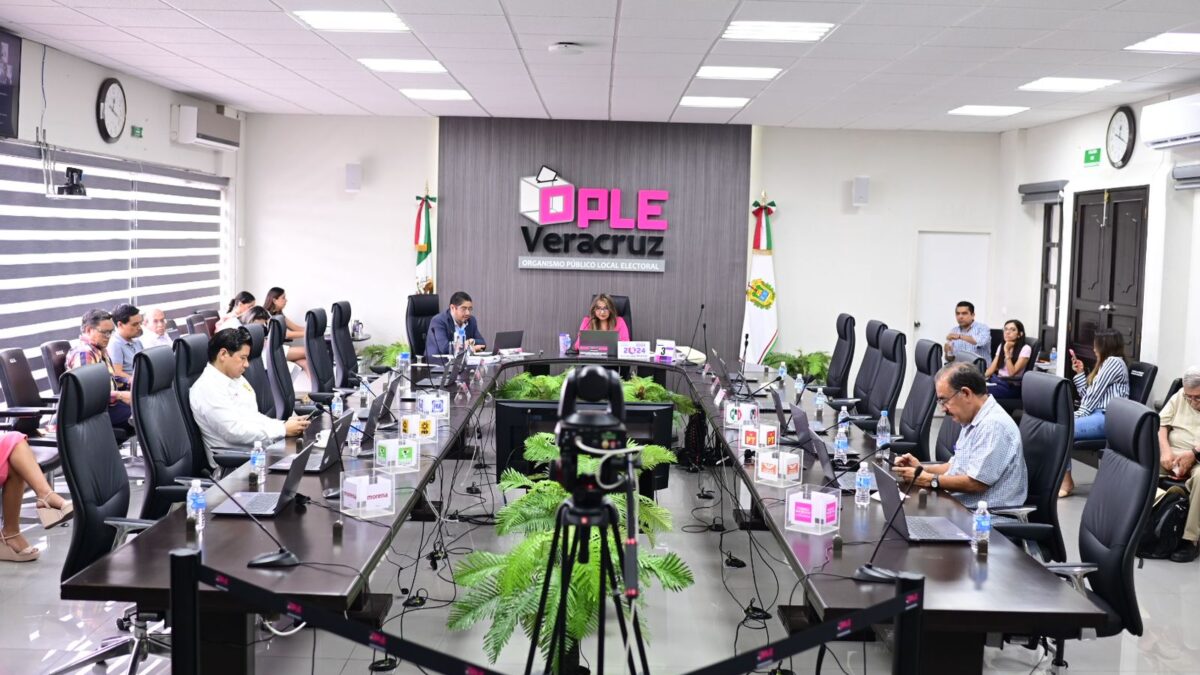 Por robo de boletas electorales OPLE Veracruz acuerda medidas extraordinarias para dar certeza a las elecciones.