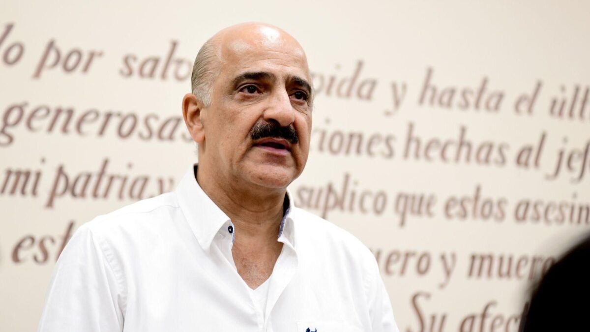 Ante la demanda de Agua en Xalapa Ayuntamiento y CMAS atienden a población.