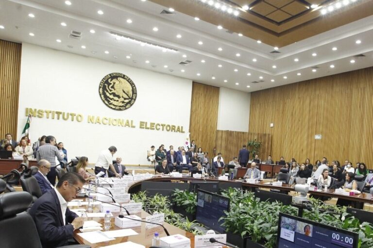 INE: emitió lineamientos que hicieron imposible aplicar Ley 3 de 3: Olamendi