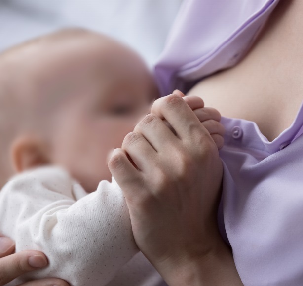 Promueven lactancia materna para una correcta nutrición de las infancias