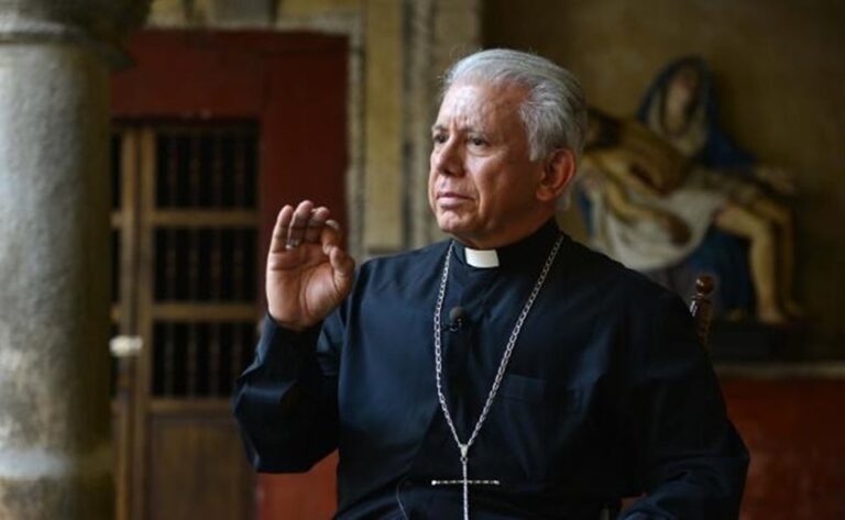 Ramón Castro asegura que hay video del plagio del Obispo Salvador Rangel.
