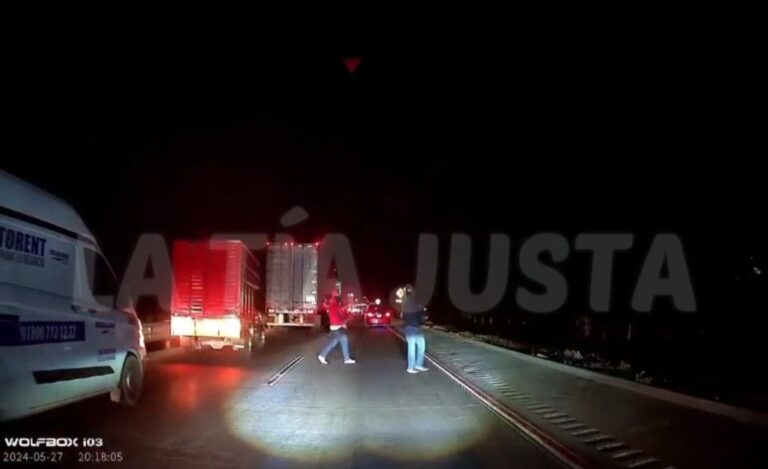ASALTO MASIVO EN EL METLÁC.