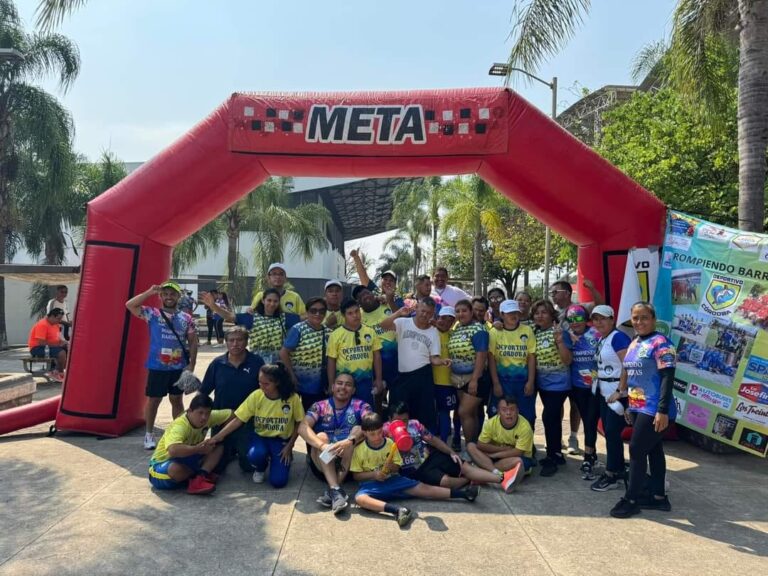 Una fiesta cordobesa la carrera “Rompiendo barreras”