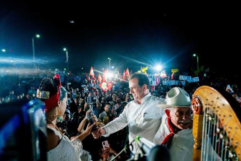 La cultura de Veracruz reclama acciones de rescate urgentes: Pepe Yunes