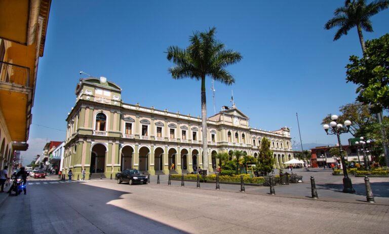 Suspende actividades Ayuntamiento de Córdoba el 10 de mayo