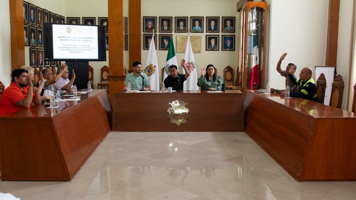 Participa Consejo de Seguridad en Sesión de Cabildo