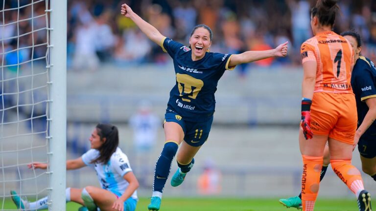 Pumas femenil a cuartos de Final contra rayadas.