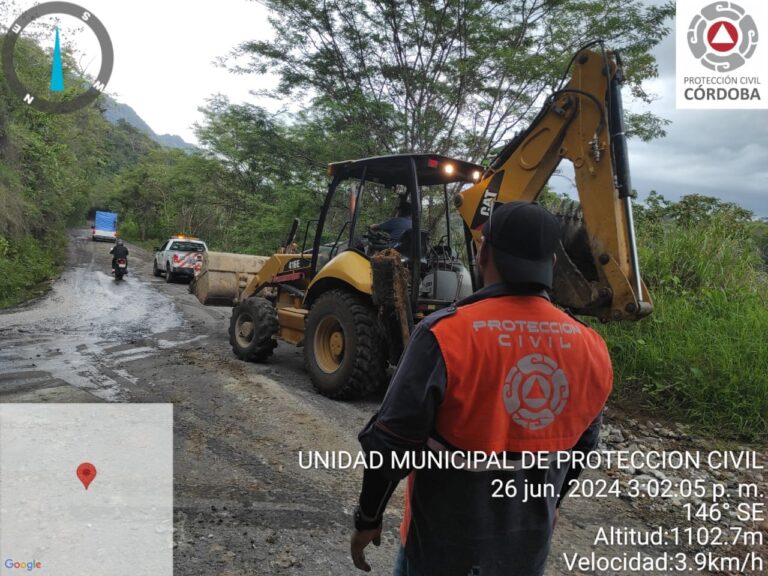 Liberan carretera Tecama Calería-Acayotla