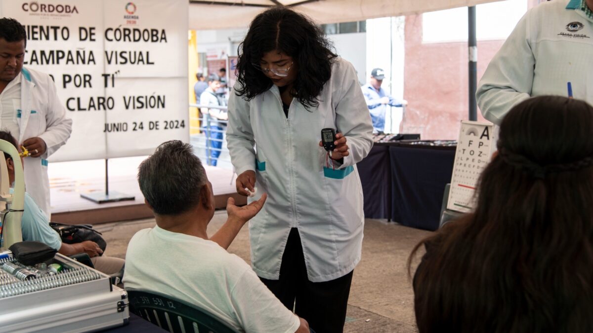 Inicia Ayuntamiento de Córdoba campaña de salud visual del 24 al 28 de junio