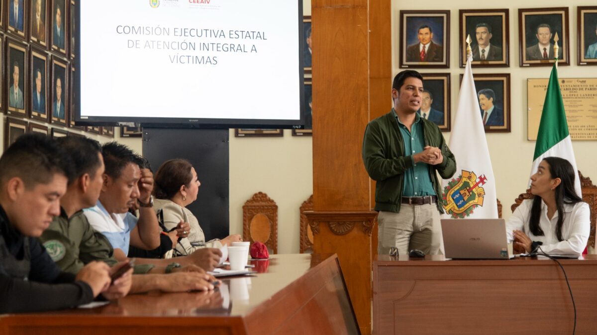 Coordinan acciones integrantes de la Mesa de Seguridad y la CEEAIV en Córdoba