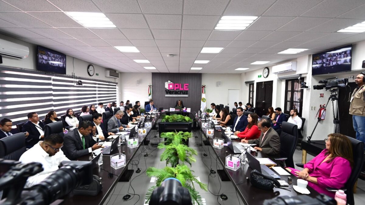 Consejo General del OPLE Veracruz instala la Sesión Permanente de Vigilancia para las Elecciones Locales 2024.