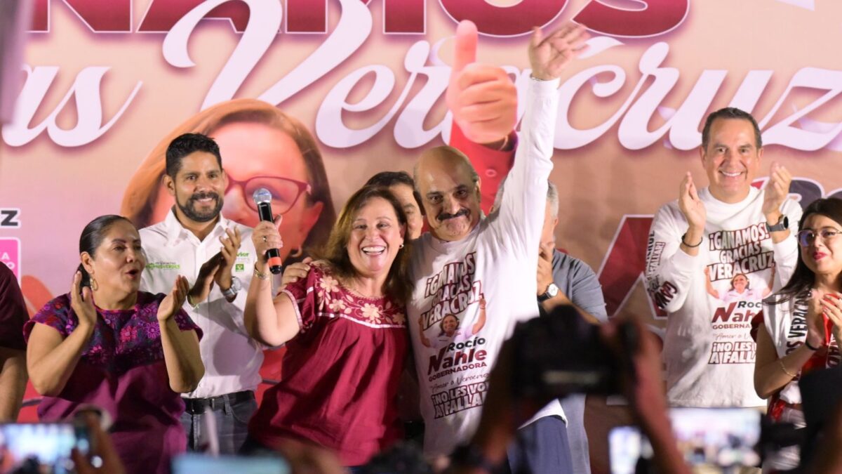 Rocío Nahle, primera gobernadora de Veracruz,  afirma que el triunfo es porque es tiempo de las mujeres.