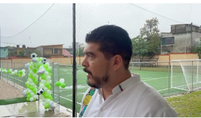 Zenyazen Escobar celebró inauguración de la cancha “Unión para el Bienestar” en Córdoba