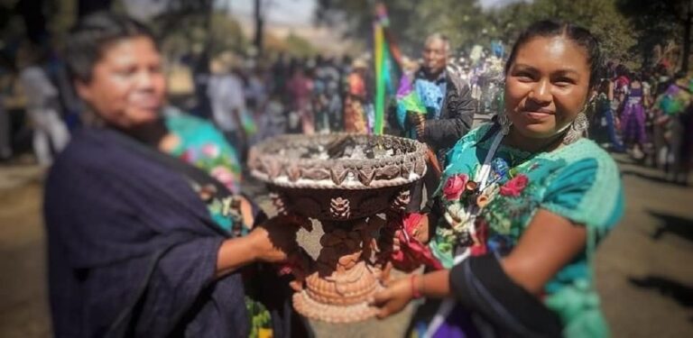 Denuncian detención arbitraria de la defensora María Cruz Paz en #Michoacán.