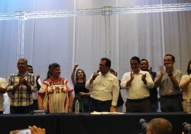 Pepe Yunes se declara ganador de la elección a la gubernatura de #Veracruz