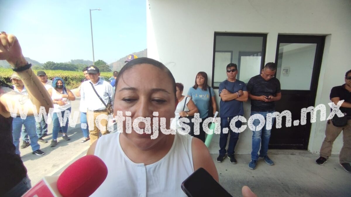 PERSECUCIÓN POLÍTICA ENCONTRA DE MAESTRO DETENIDO EN CIUDAD MENDOZA DENUNCIA SU ESPOSA.