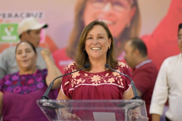 Rocío Nahle se proclama ganadora de la contienda electoral a la gubernatura #Veracruz.