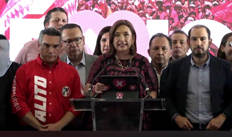 Xochitl Gálvez reconoce la derrota electoral y se erige como una vigilante crítica.