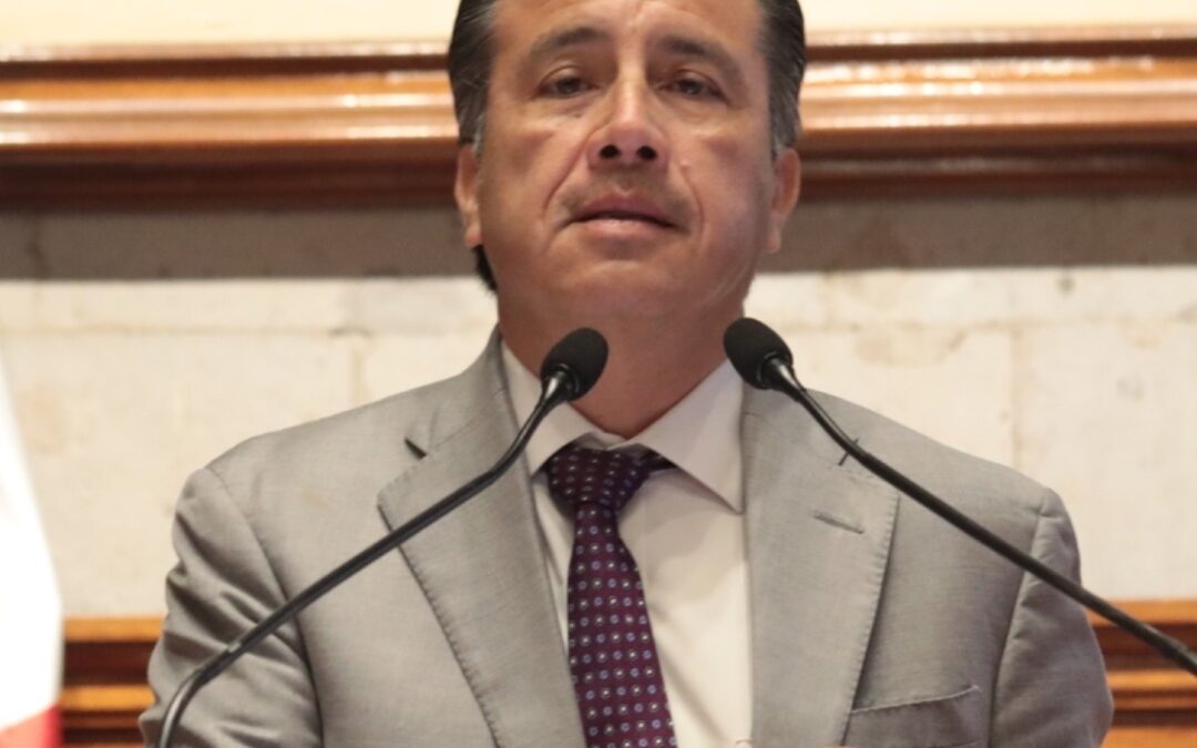 Cuitláhuac García cuestiona al medio “Animal Político” y califica de irresponsable su reportaje.