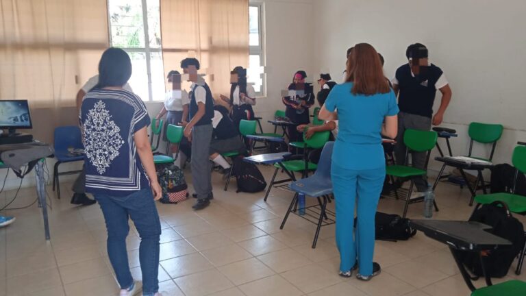 Atienden a estudiantes de zona rural con pláticas sobre salud mental