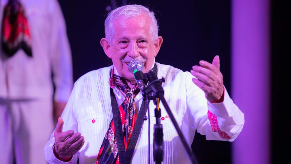 Autoridades municipales inauguran el Festival “Alberto de la Rosa” .
