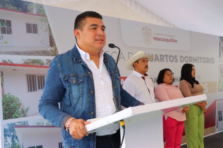 REALIZAN LA ENTREGA DE 34 CUARTOS DORMITORIO EN CAMPO GRANDE