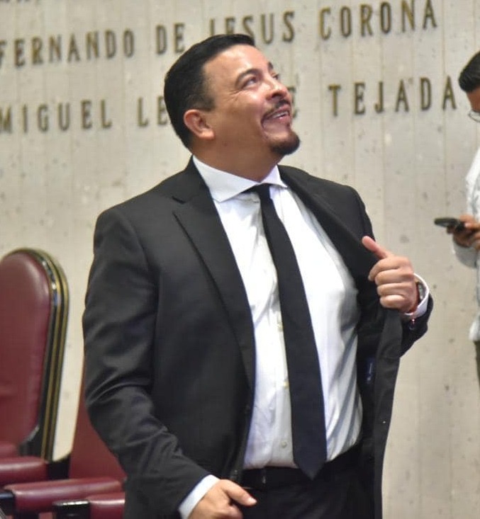 “Si tuvieras vergüenza, no hablarías de persecución política”: Cazarín a Yunes