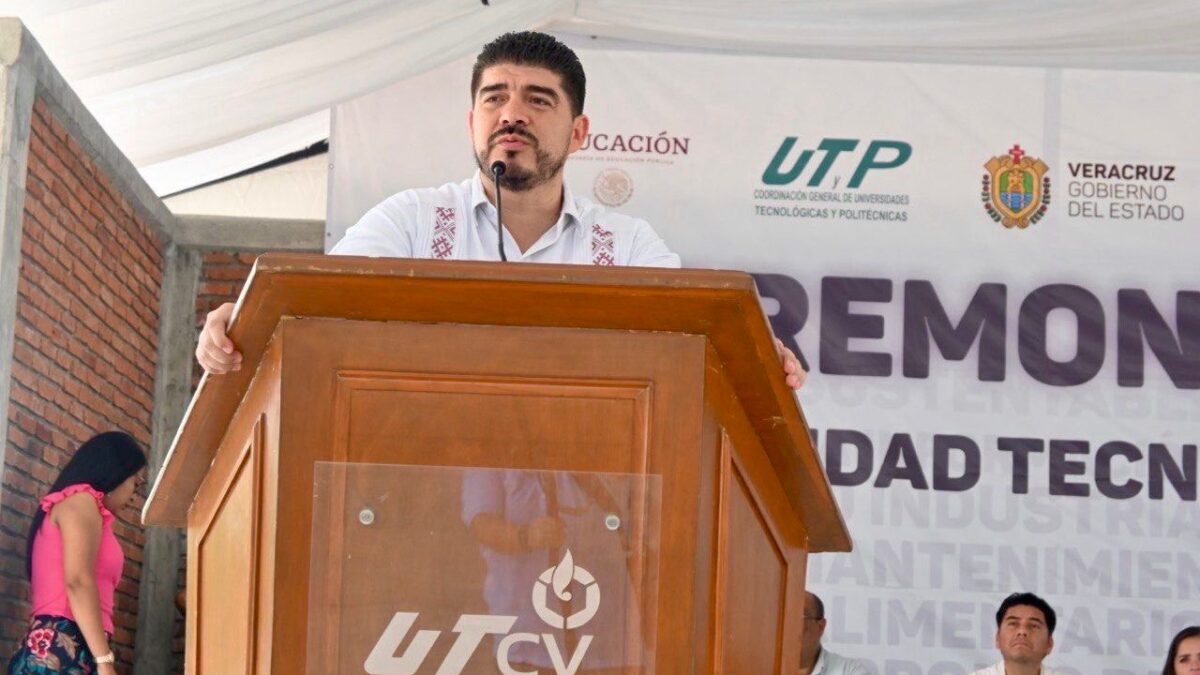 Diputado federal electo, Zenyazen Escobar, reconoce buen manejo de recursos en la UTCV