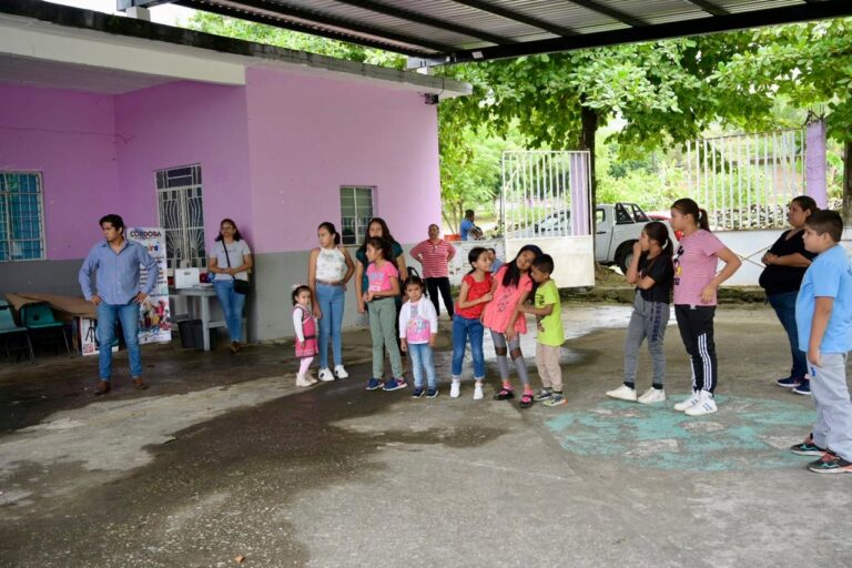 Reciben niños de la escuela Cuauhtémoc en Córdoba el “Programa Inspira“