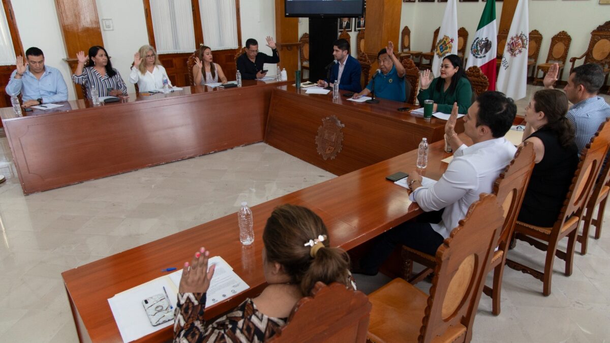 Aprueban en sesión de cabildo la convocatoria para el Primer Cabildo de la Juventud en Córdoba