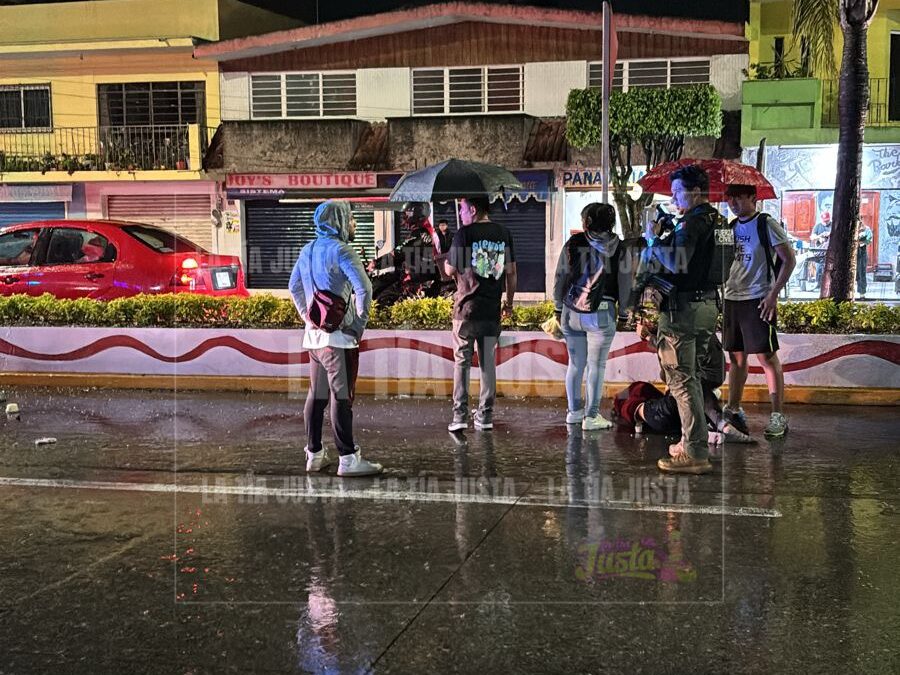 Los atropella y se da a la fuga